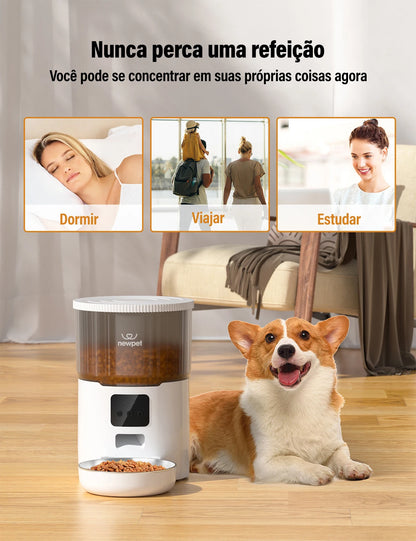 Comedouro eletrônico Wi-Fi 4L

Alimentador automático conectado ao app

Até 40 porções programáveis por refeição

Fale com seu pet à distância com gravação de voz

Mantém ração seca fresca e protegida

Funciona com energia elétrica + bateria reserva

Ideal para cães de pequeno porte e gatos

Evita excesso de comida e desperdício

Alimentação inteligente e segura para pets

Tecnologia smart para rotina de cuidados